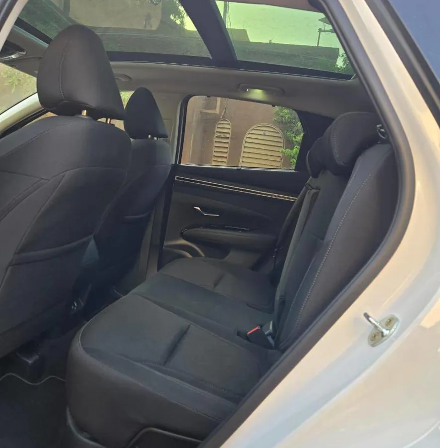 Hyundai Tucson Hybrid année 2023 (image 4)