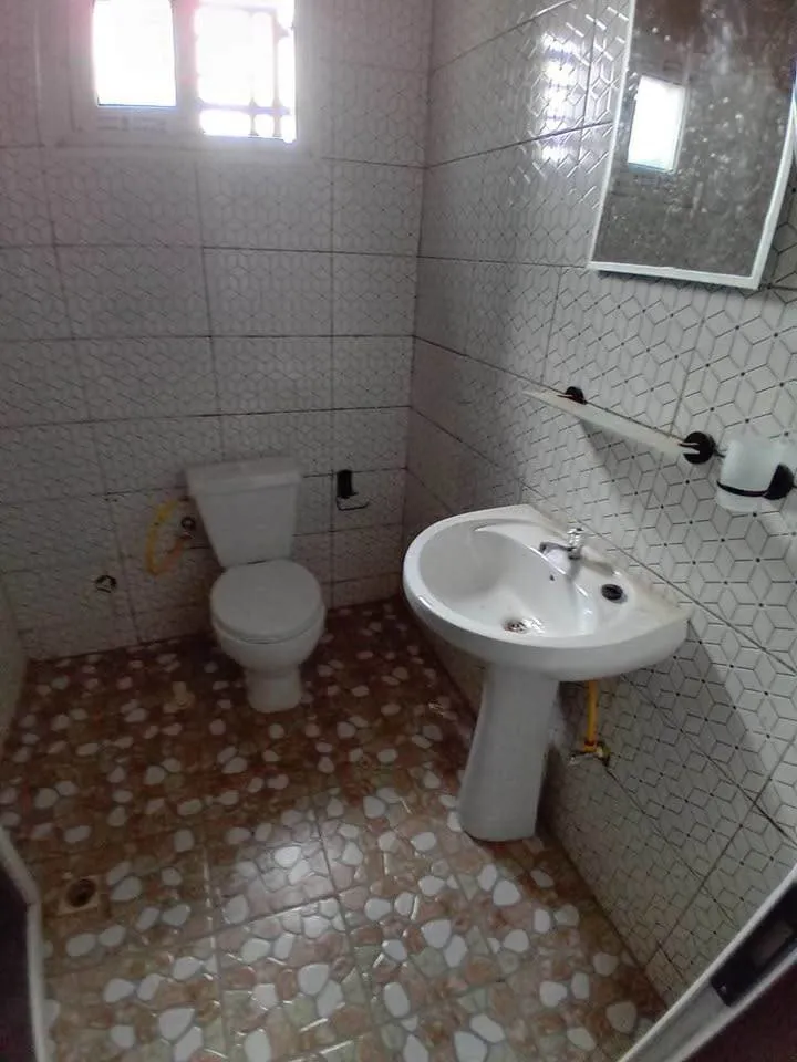 Appartement à louer ( au rez-de-chaussée) (image 4)