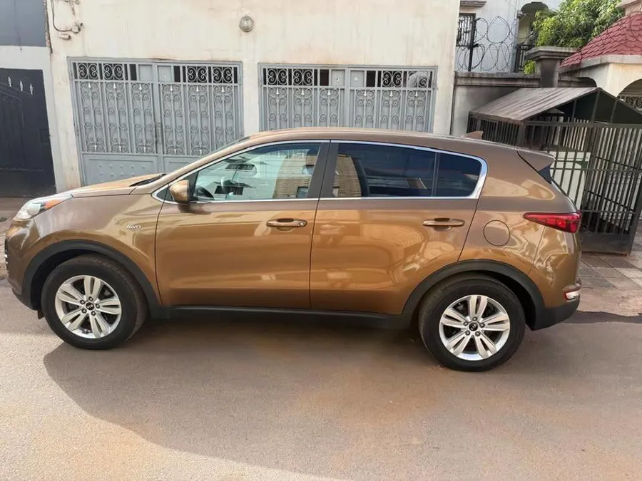 Kia Sportage 2016 (image 3)