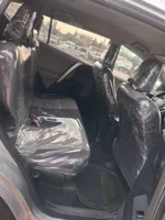 Toyota rav4 2014 très propre (thumb image 6)