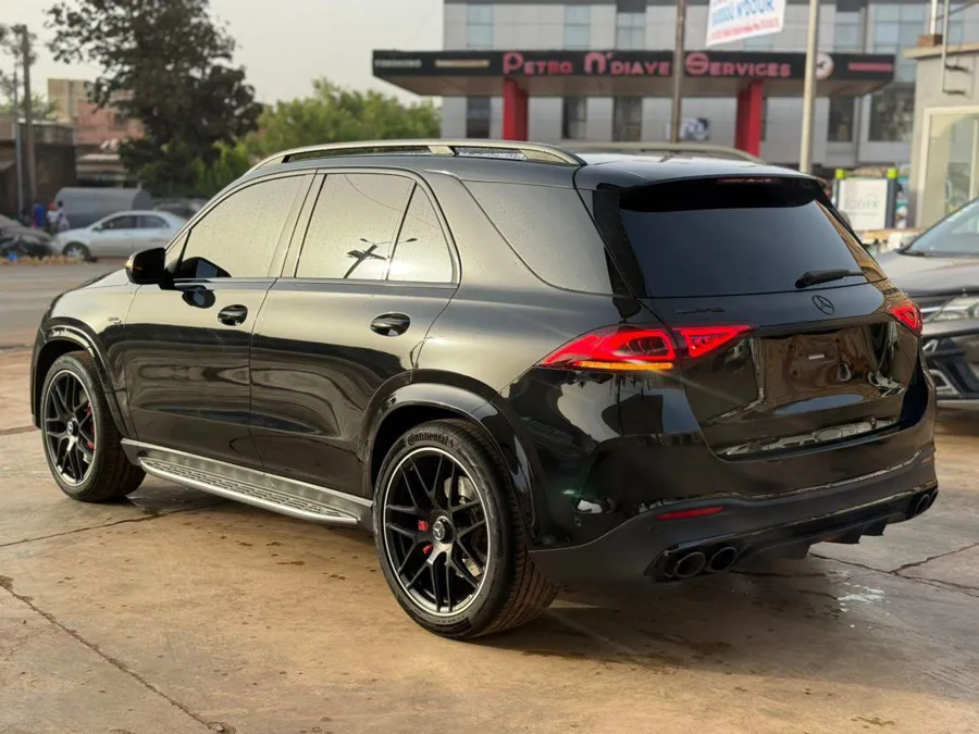 Mercedes-AMG GLE 53 "Full Black" 2022 (image 5)