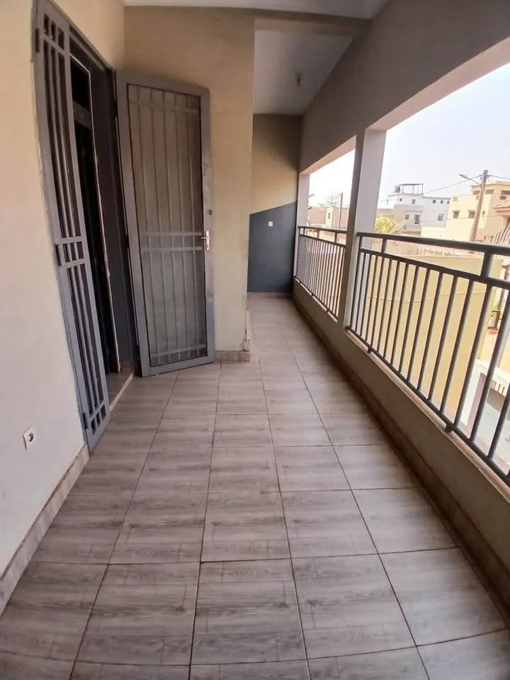 Appartement séparé à louer (image 3)