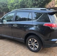 TOYOTA RAV4 XLE HYBRID ANNÉE 2016 (thumb image 4)