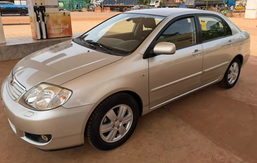 Toyota Corolla Alpha 2007 (image 4)