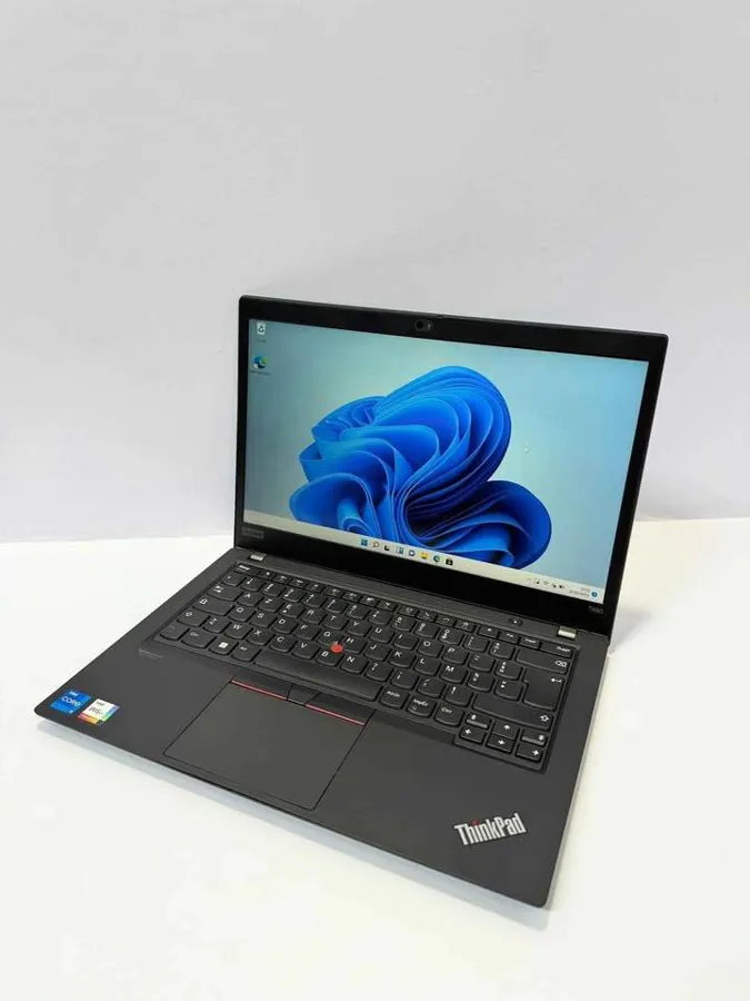Ordinateur Lenovo ThinkPad T490 11th Gen (image 5)