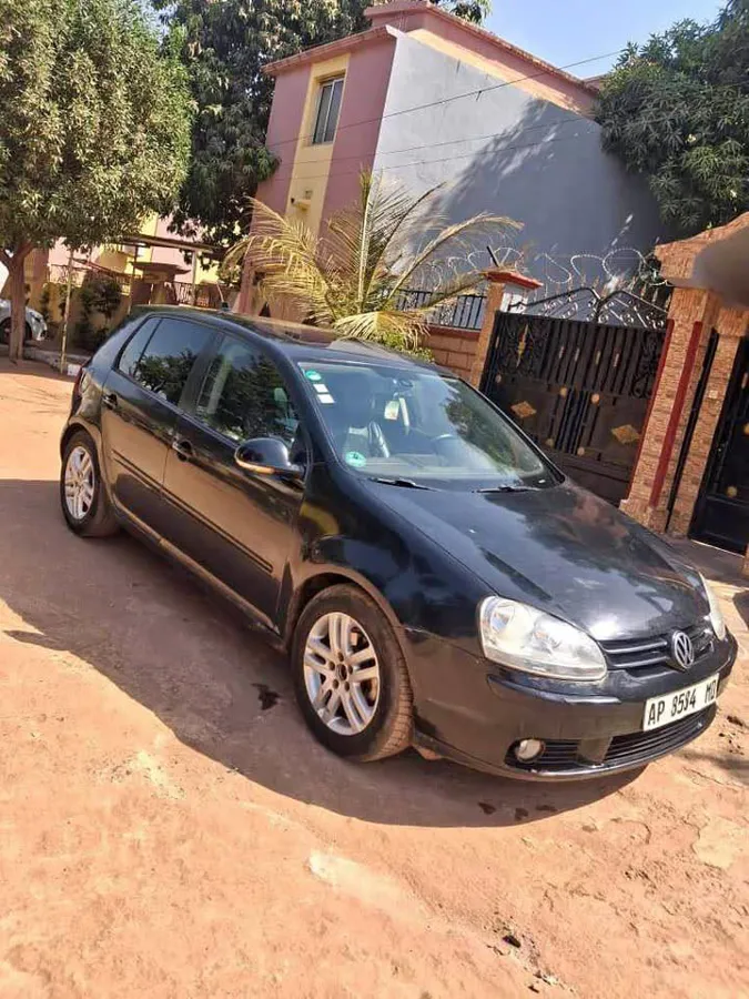 Volkswagen Golf 5 à vendre (image 1)