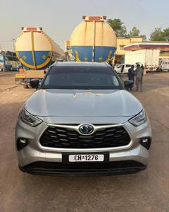 TOYOTA HIGHLANDER HYBRID ANNÉE 2022
