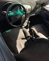 Toyota AVENSIS année 2005 (thumb image 2)