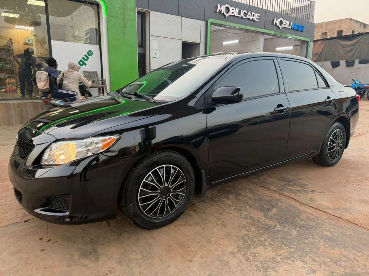 TOYOTA COROLA CE ANNÉE 2010 (image 3)