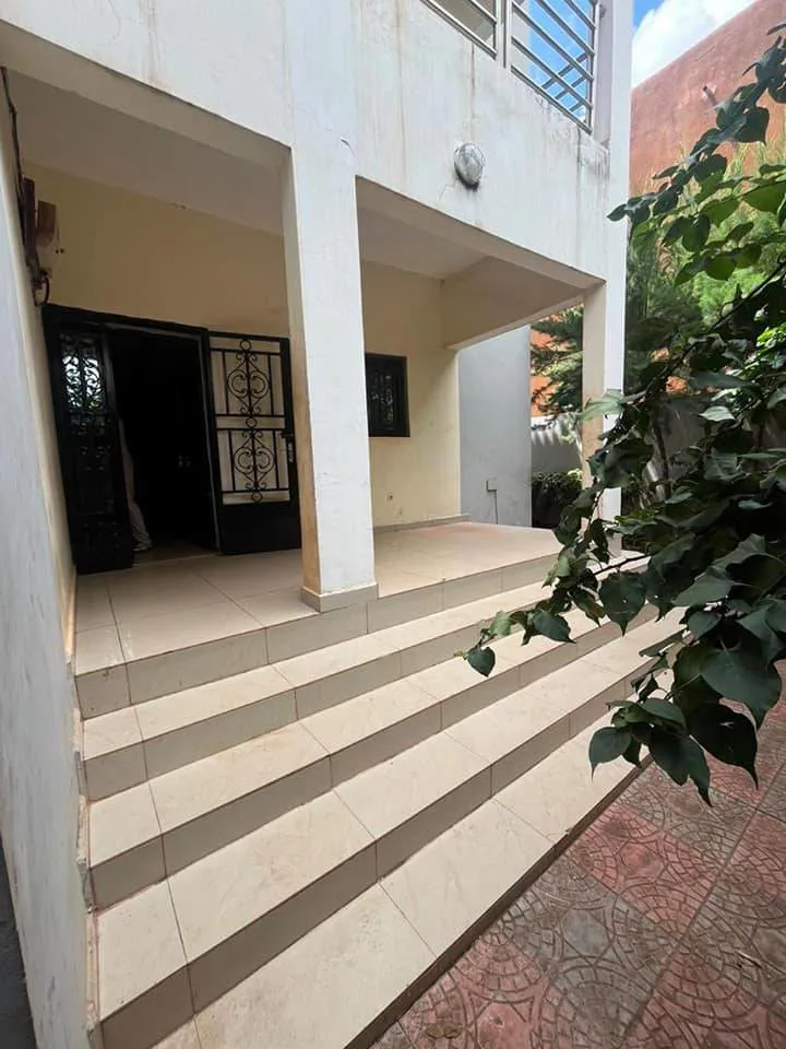 Duplex à louer (image 2)