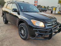 Toyota rav 4 , essence climatisée automatique (thumb image 3)