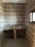 APPARTEMENT À LOUER À YIRIMADIO – BORD DU GOUDRON (thumb image 5)