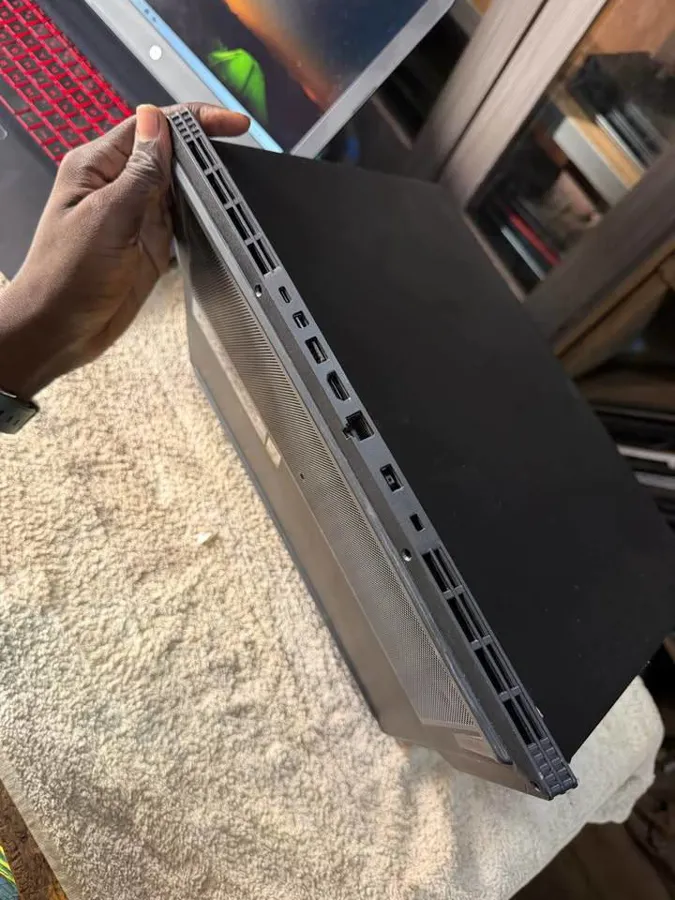 Lenovo LÉGION intel core i5 8th gen (image 4)