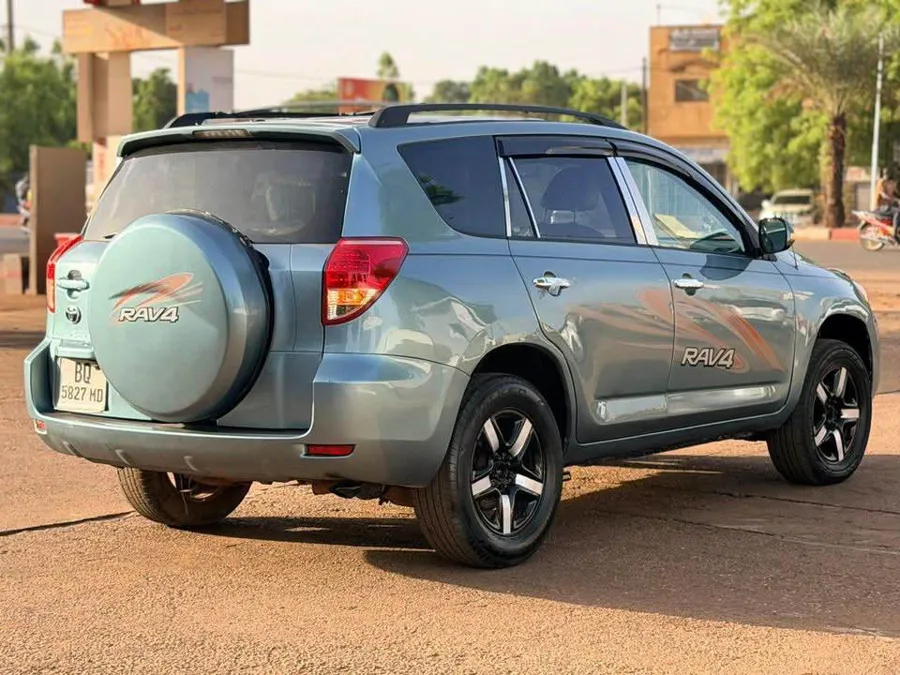 Toyota rav4 2008 (image 4)