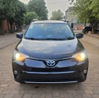 TOYOTA RAV4 XLE HYBRID ANNÉE 2016 (thumb image 1)