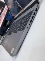 Dell Precision 3551 (thumb image 7)