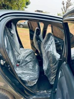 Toyota Yaris 2005 exellent état (thumb image 6)