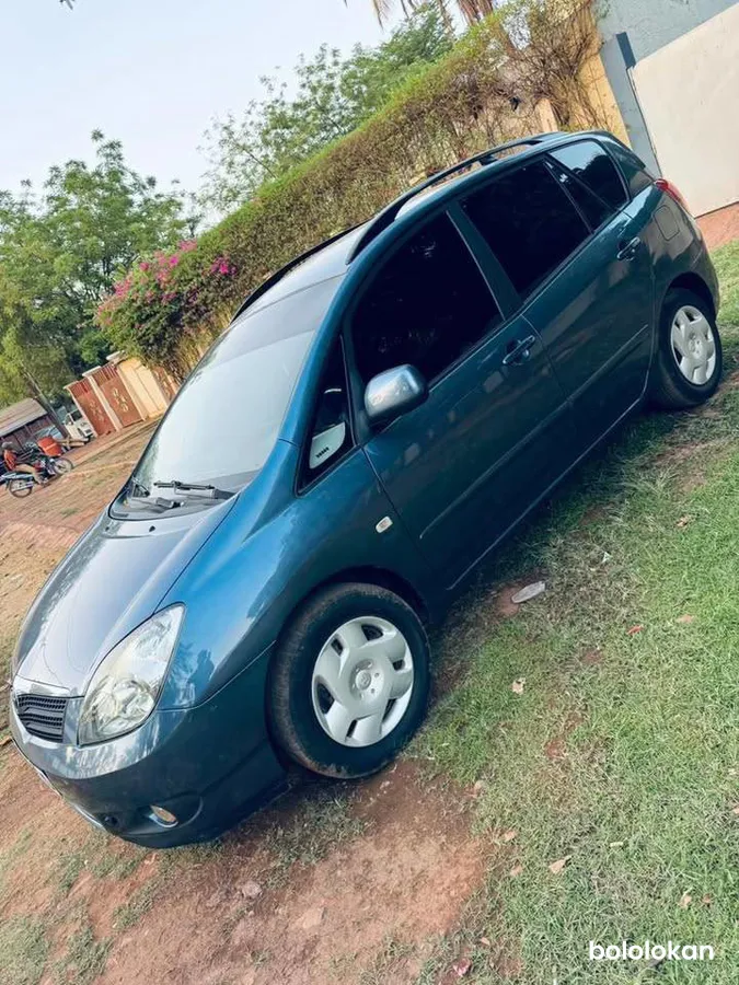 Toyota Verso 2005 (image 6)