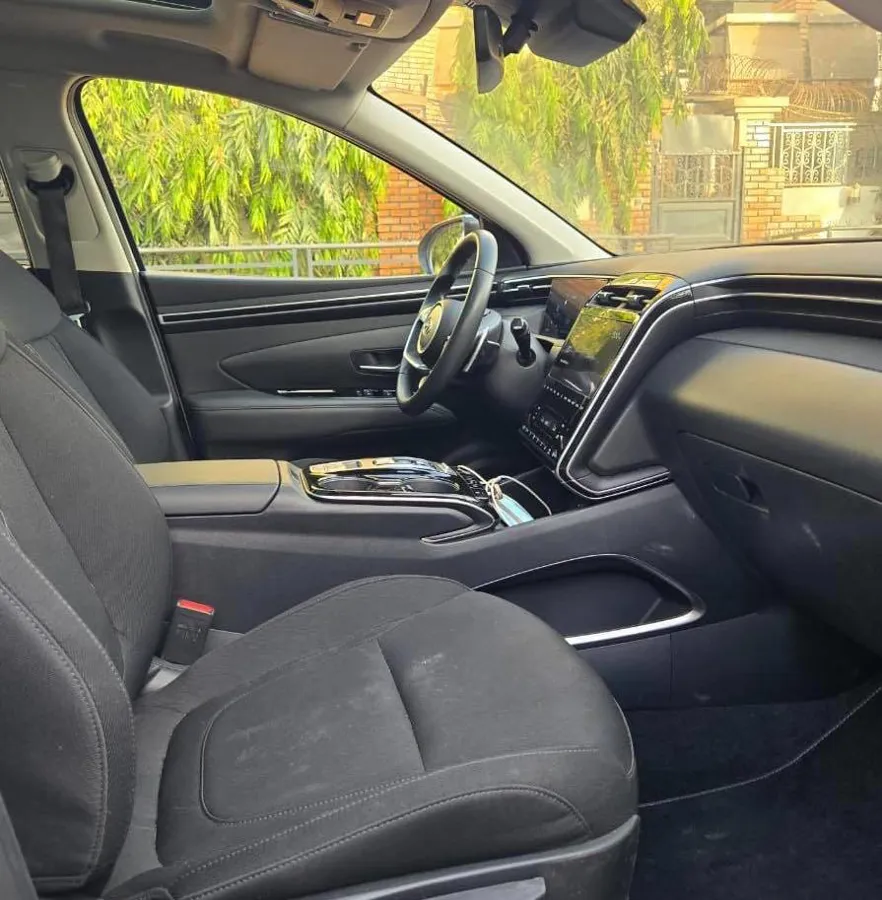 Hyundai Tucson Hybrid année 2023 (image 8)