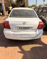 Toyota AVENSIS année 2005 (thumb image 3)