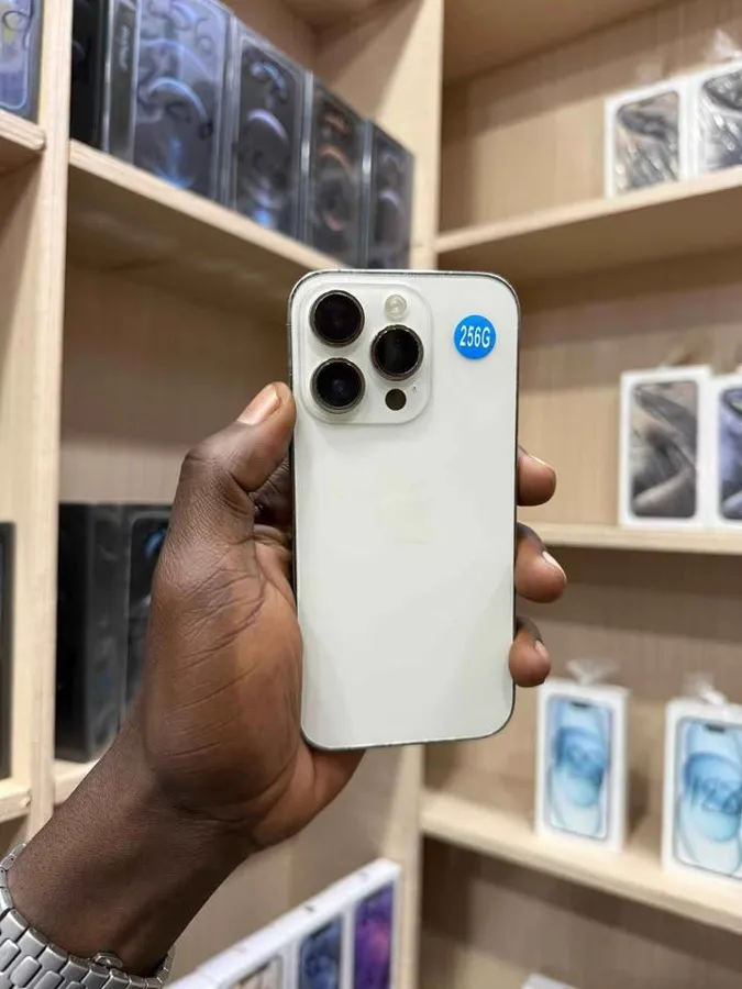  iPhone 14 Pro – 256 Go (1 SIM) (image 4)