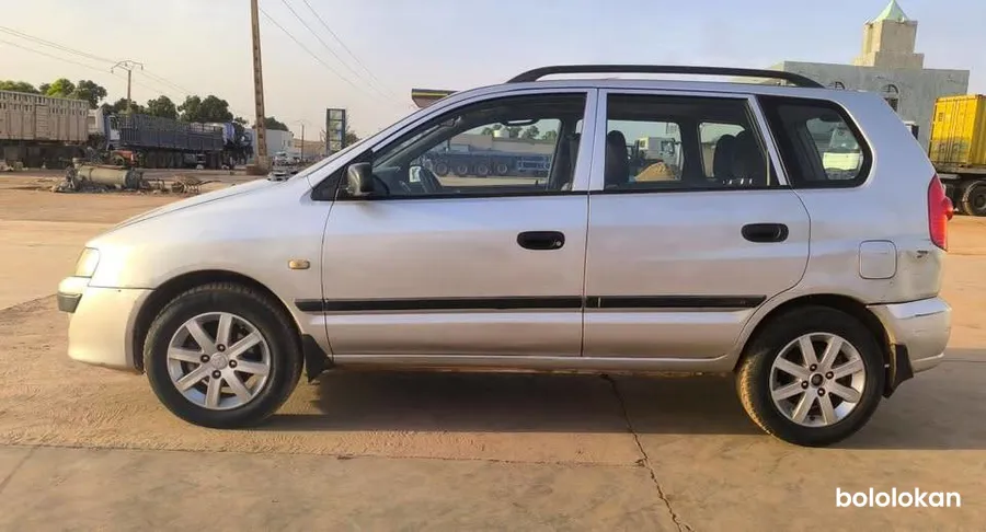 Mitsubishi space star 2005 (image 5)