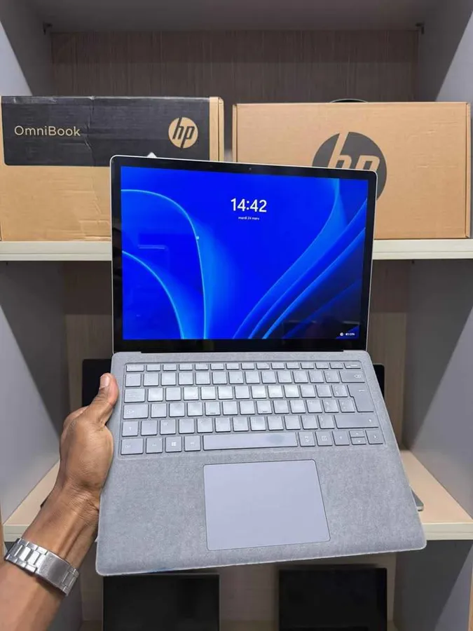 Microsoft Surface Laptop 4 (image 2)