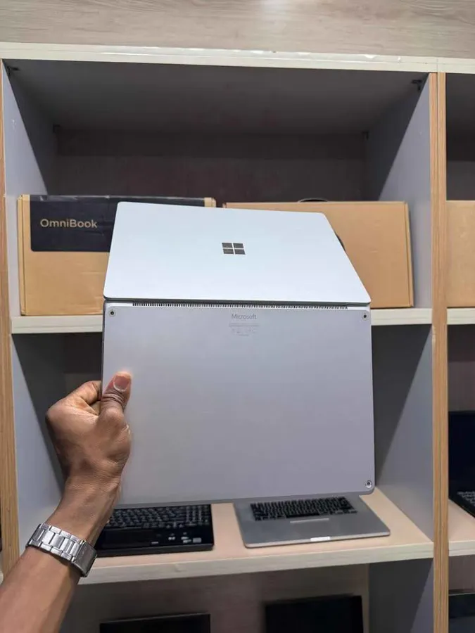 Microsoft Surface Laptop 4 (image 3)