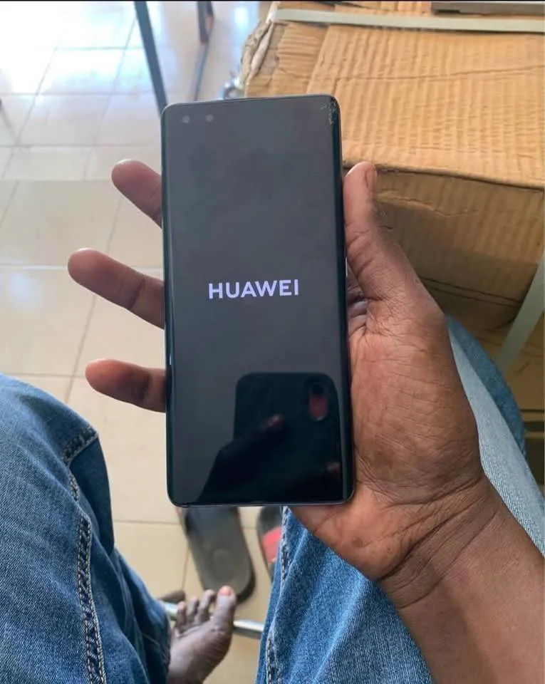 Huawei nova 10 (image 3)
