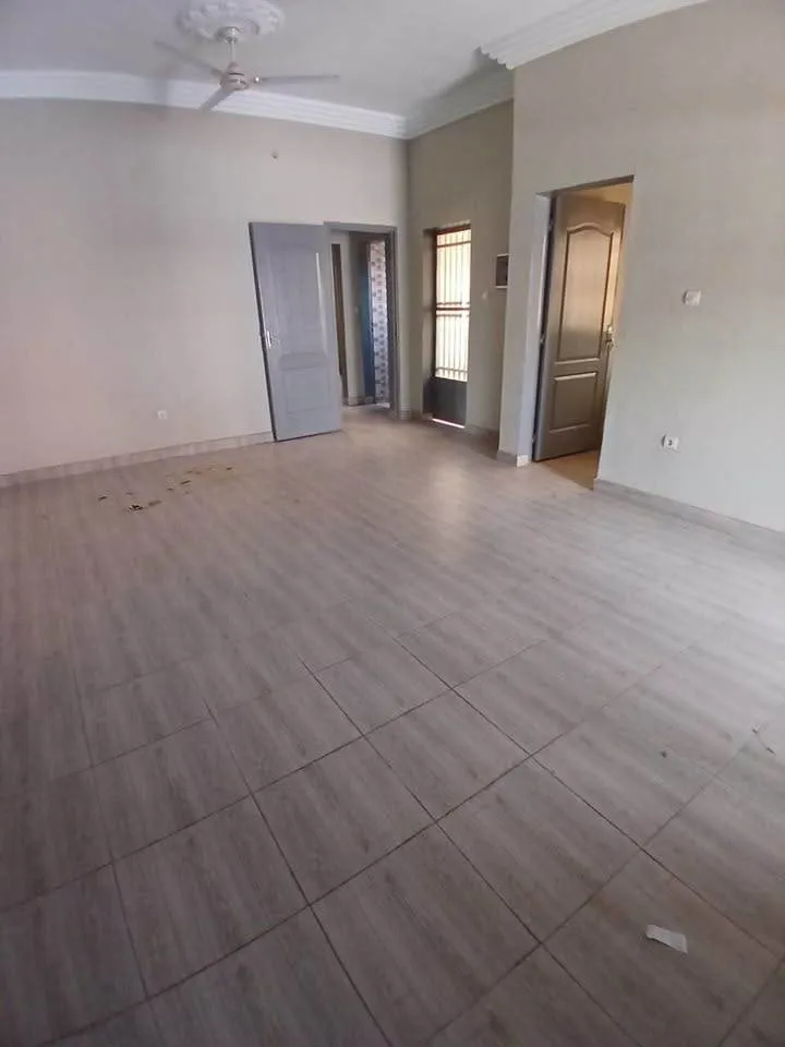 Appartement séparé à louer (image 2)