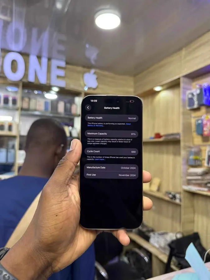 iPhone 16Pro Max 256gb (image 5)