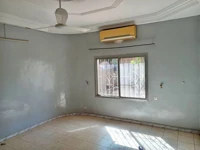 Villa pour bureaux ou habitation à louer à Faso kanu (thumb image 8)