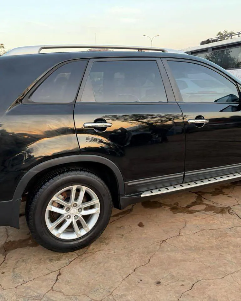 KIA SORENTO ANNÉE 2014  (image 6)