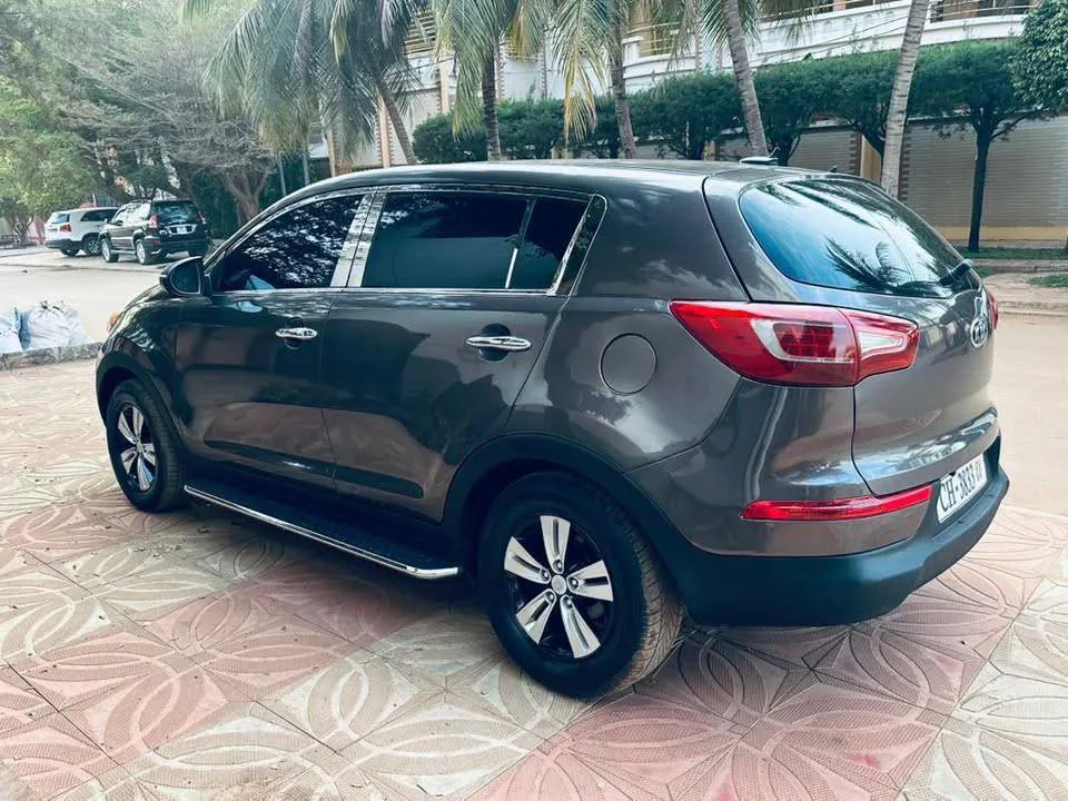 Kia Sportage année 2012 Plaque BV (image 5)