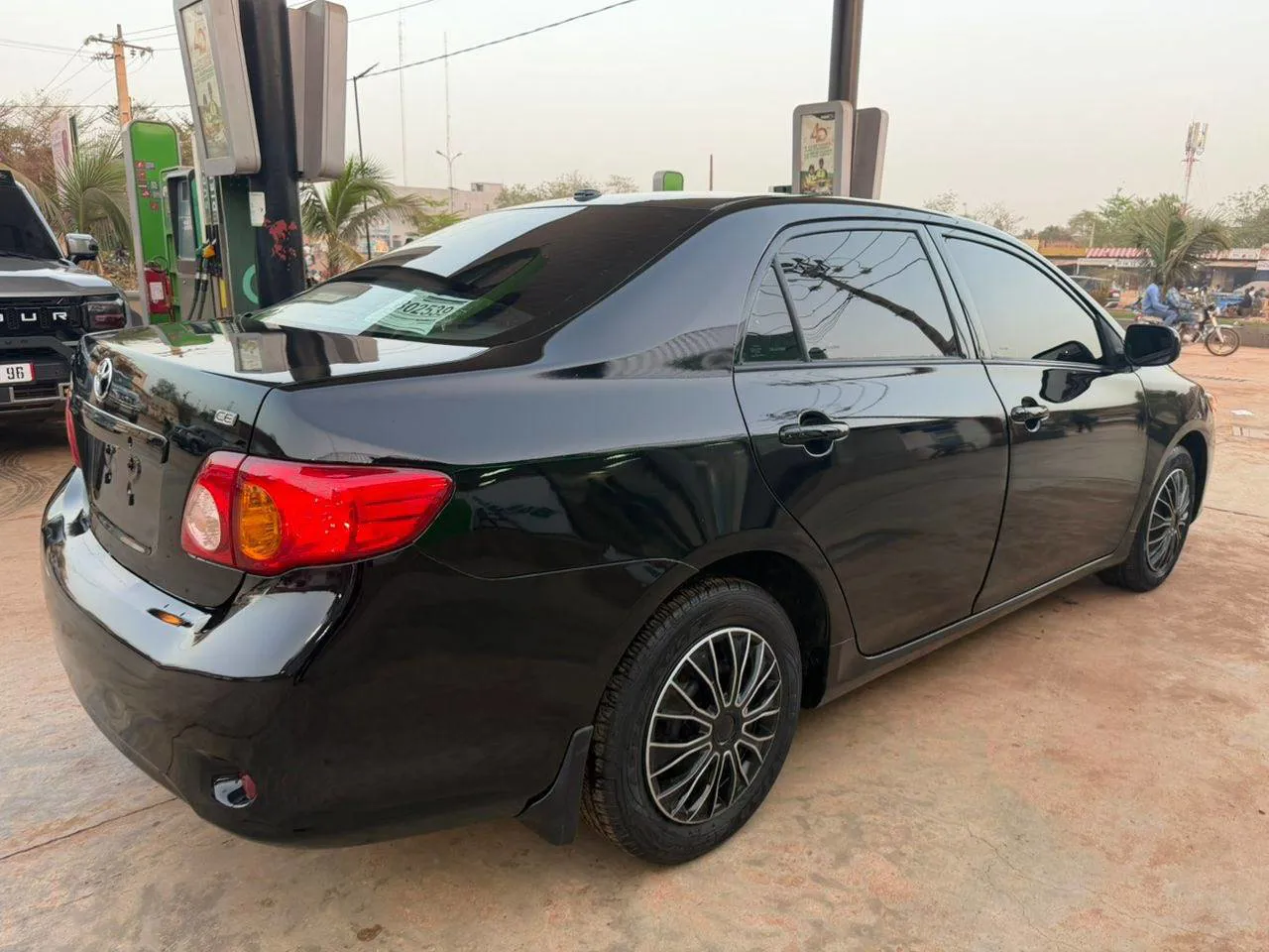 TOYOTA COROLA CE ANNÉE 2010 (image 5)