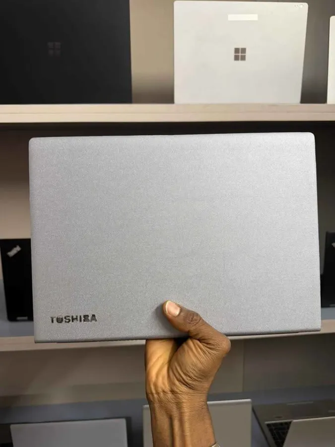 Toshiba portégé Z30-C (image 3)