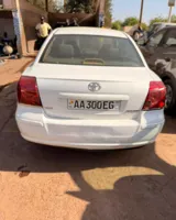 Toyota AVENSIS année 2005 (thumb image 6)