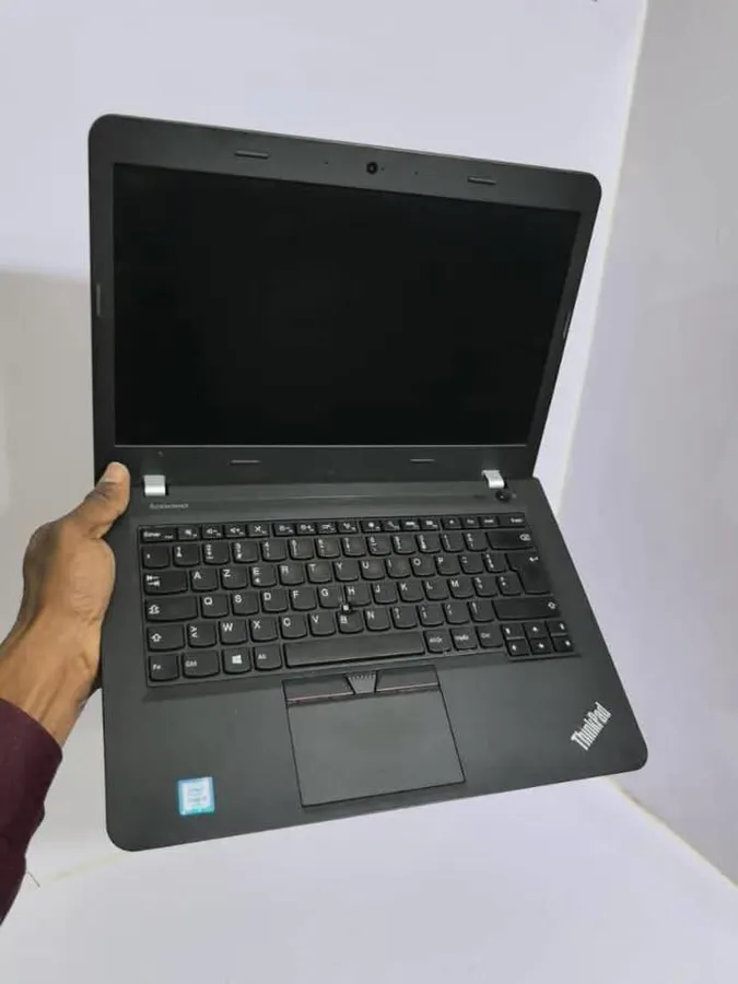 Lenovo ThinkPad E460 (image 3)