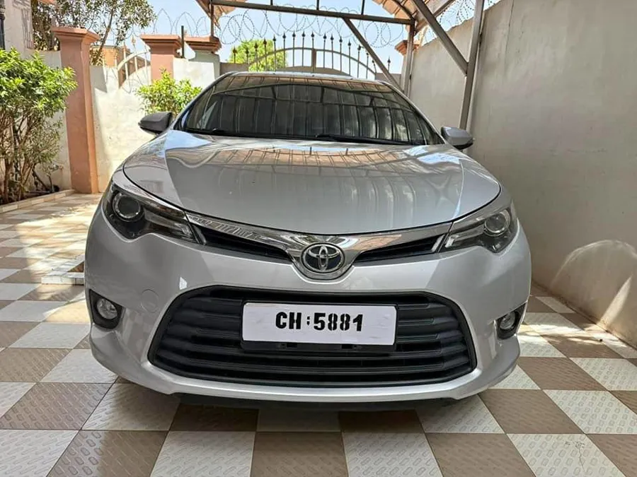Toyota Corolla S année 2016 (image 1)