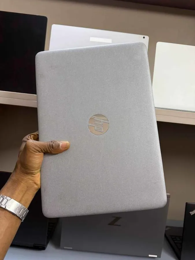 Hp Elitebook 840 G3 core i7 (image 2)