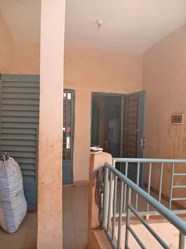 Appartement à louer Niamana (image 1)