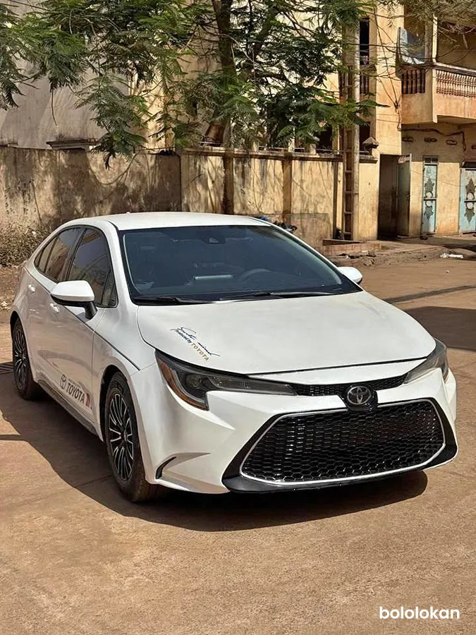 Corolla LE 2020 Au revoir tout fini (image 1)