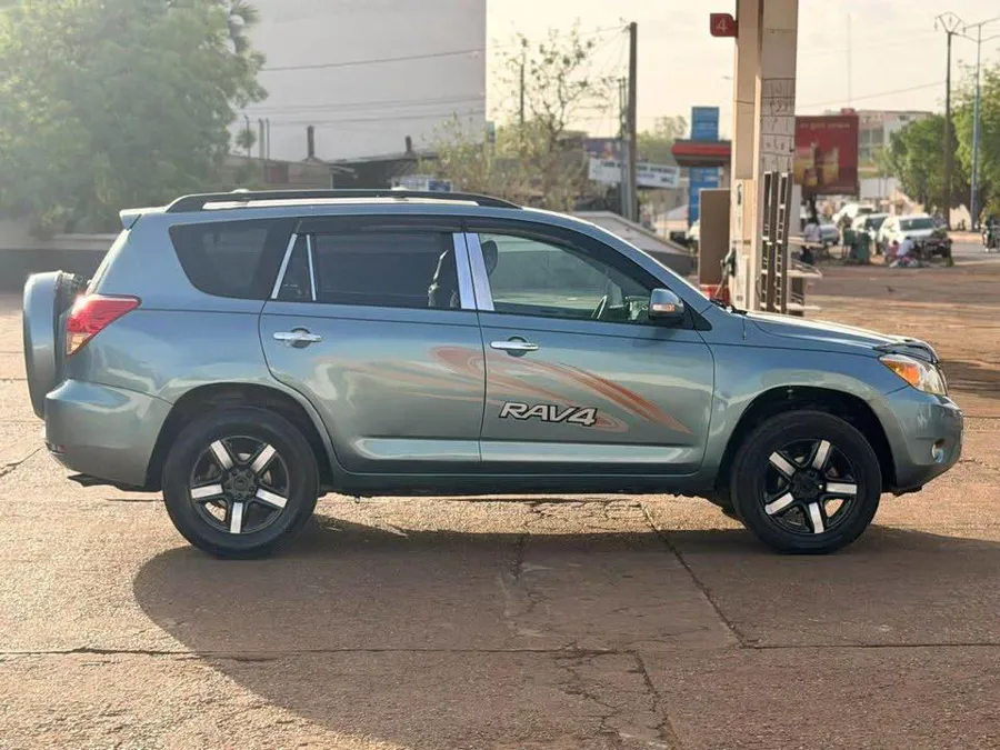 Toyota rav4 2008 (image 5)