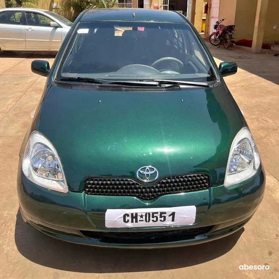 YARIS 4Portiere Essence Manuel (image 1)