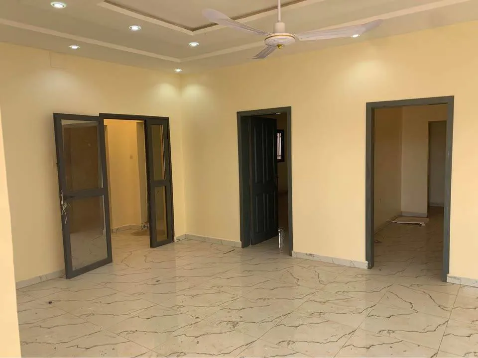 Appartement à louer ( à l’étage ) (image 2)