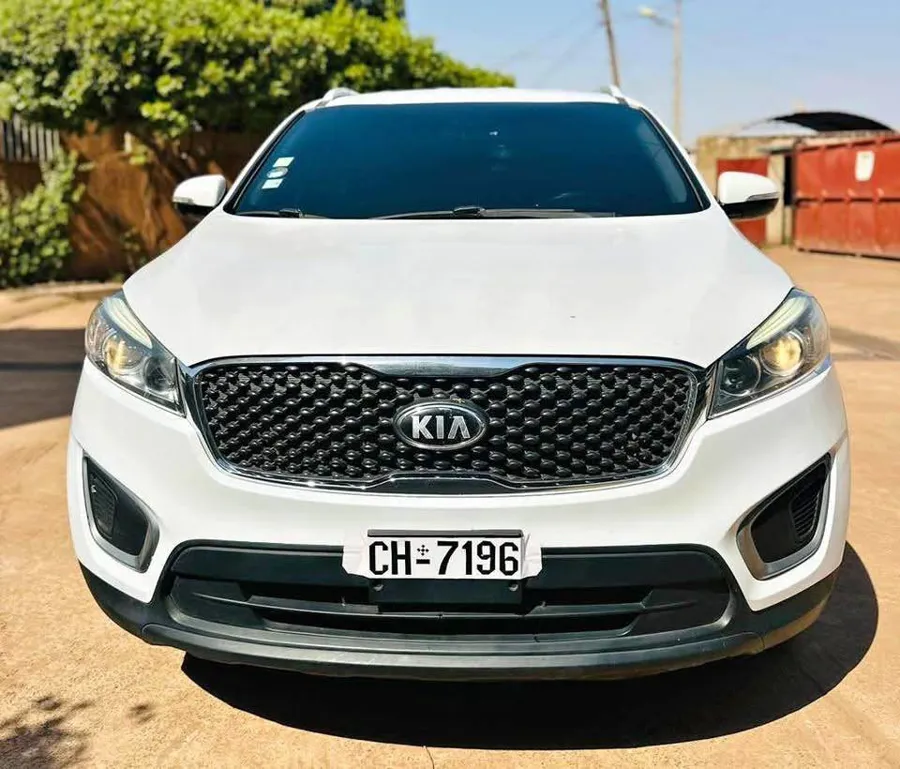 KIA SORENTO 2017 (image 1)