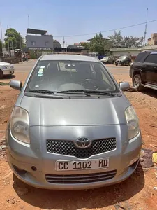 Toyota yaris break smake b