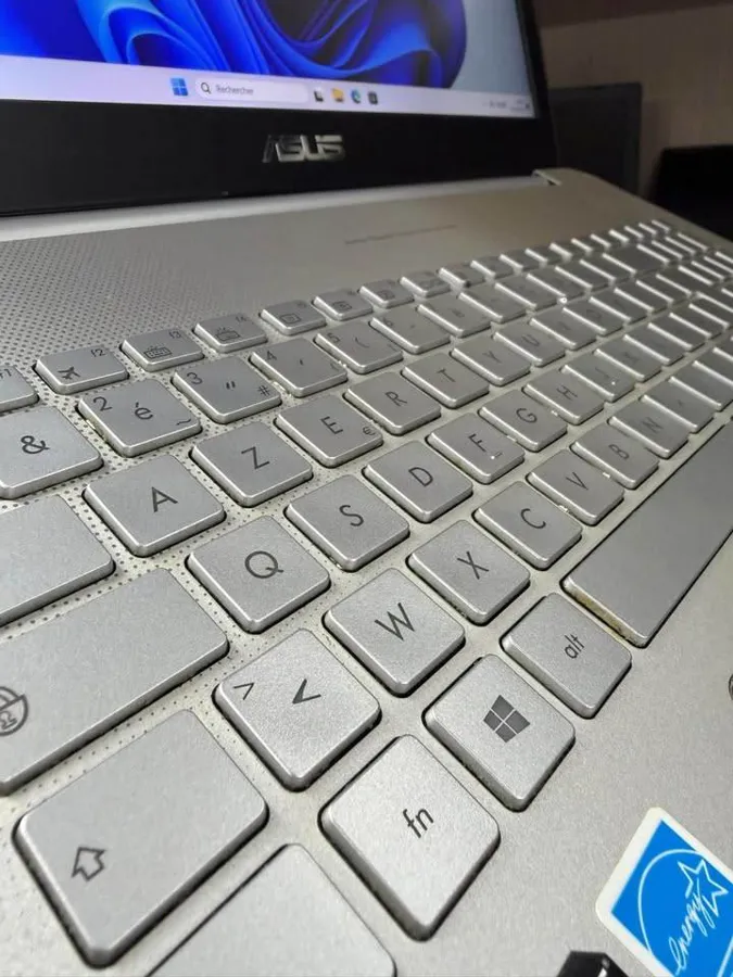 💻 ASUS N552VW (image 2)
