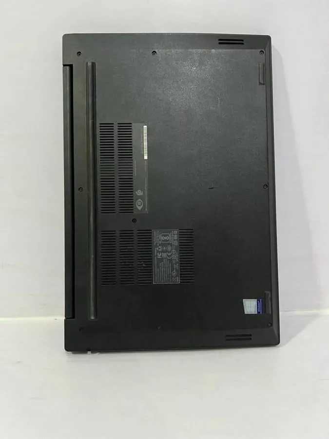 Lenovo ThinkPad E585 (image 4)