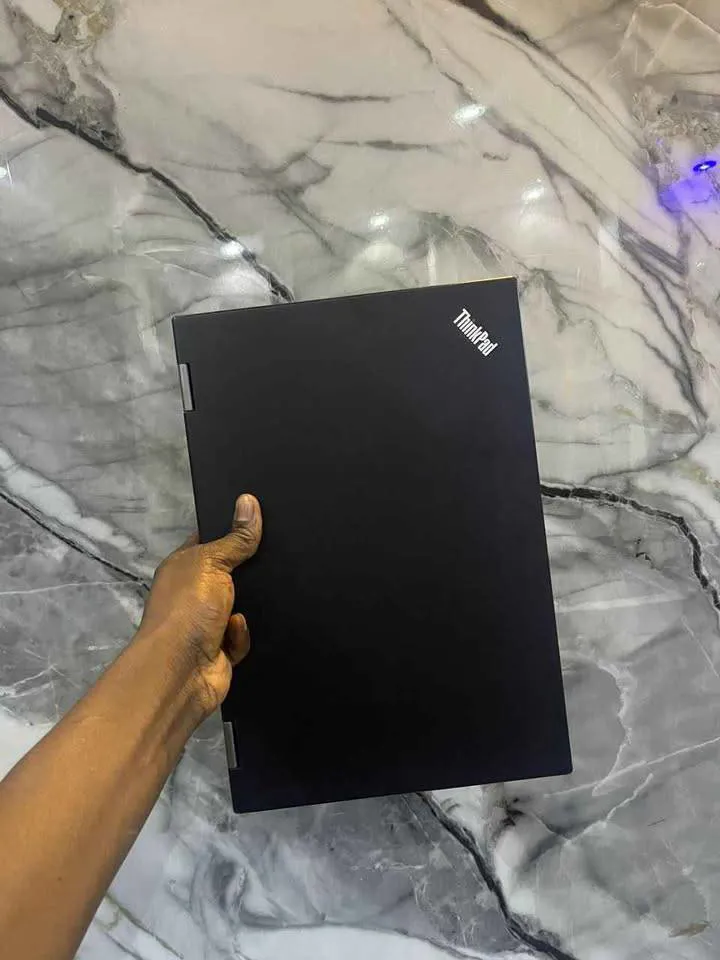 LENOVO X1 YOGA Intel Core i7 6ᵉ génération (image 2)